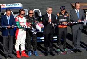 Mancera-Checo-cortaron-Hermanos-Rodriguez_MILIMA20151003_0122_11