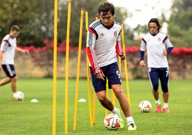 chivas comprara cubo torres chivas comprara cubo torres