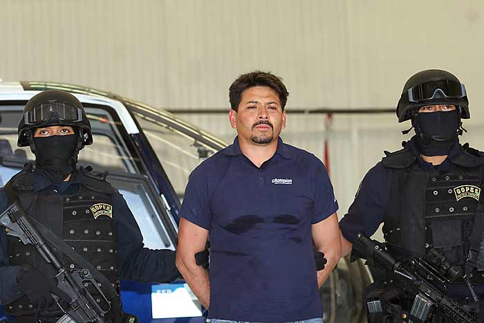  Extraditan a Estados Unidos a jefe de sicarios de “La Familia Michoacana”