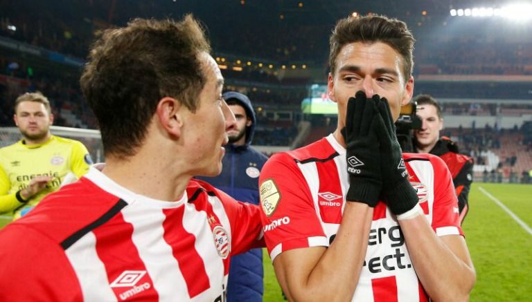  Héctor Moreno marca y asiste con el PSV