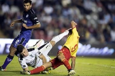  A Gallos se le olvida ganar en casa