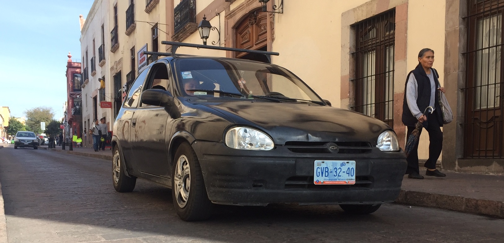  Automovilistas consideran que aumento a gasolinas afectará su economía