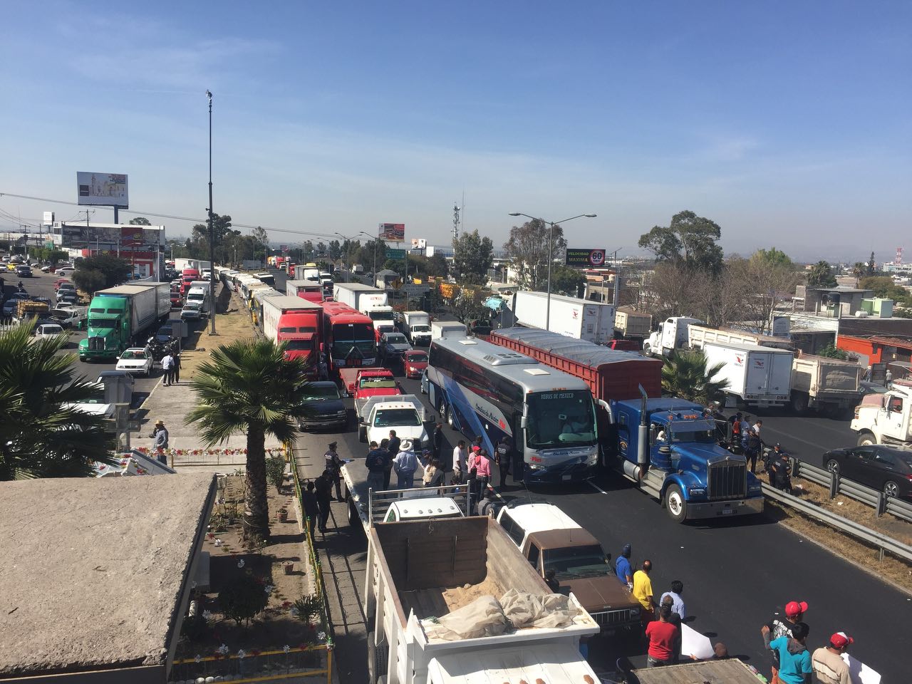  Gobierno Federal debe de dialogar con transportistas respecto al paro: Luis Nava