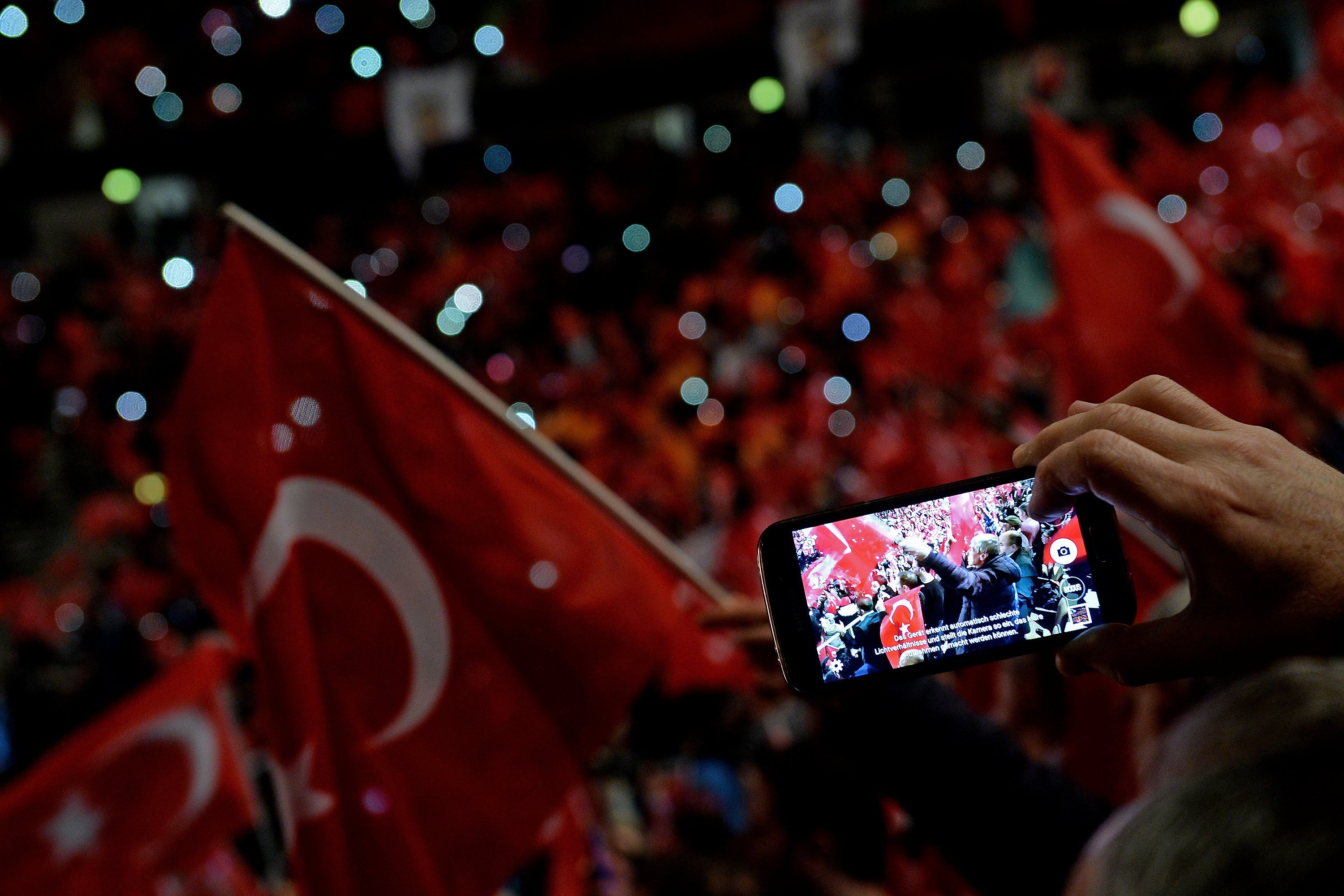  Turquía expulsa de la carrera a 227 jueces y fiscales por supuesto golpismo