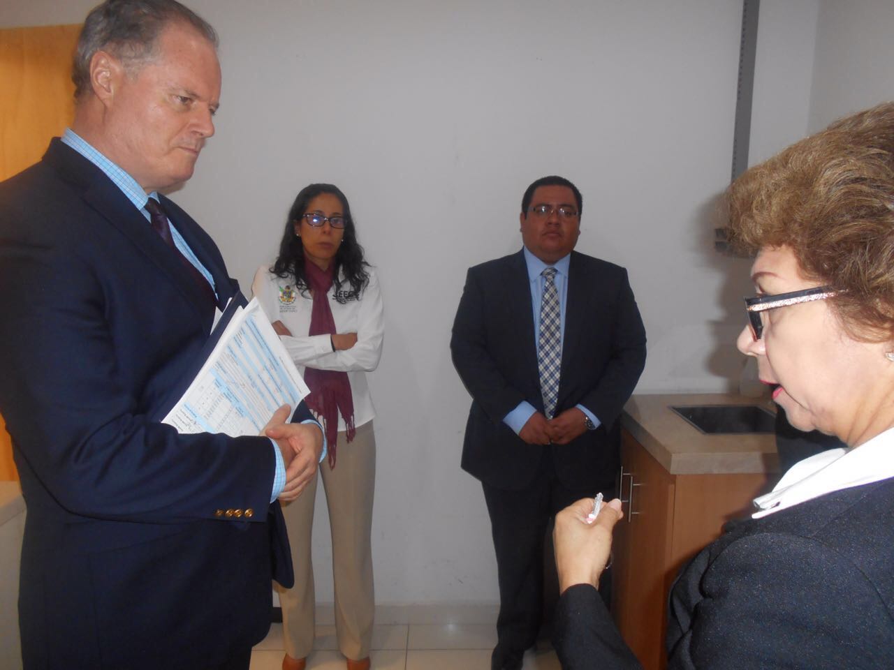  Centro de Estatal Evaluación y Control de Confianza recibe visita de asesor estadounidense en materia de narcotráfico