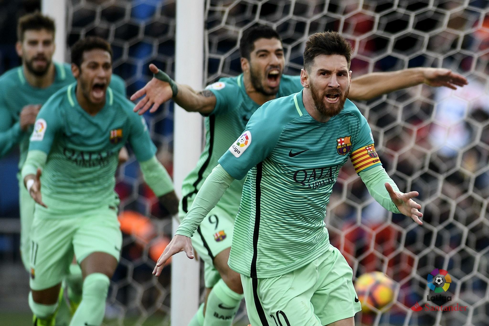  Messi da sufrido triunfo al Barca en el Calderón