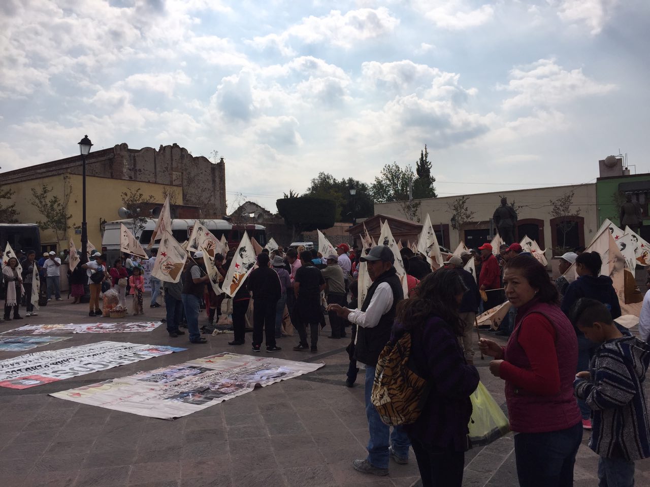  “Construir un nuevo constituyente” piden organizaciones civiles en Plaza Fundadores