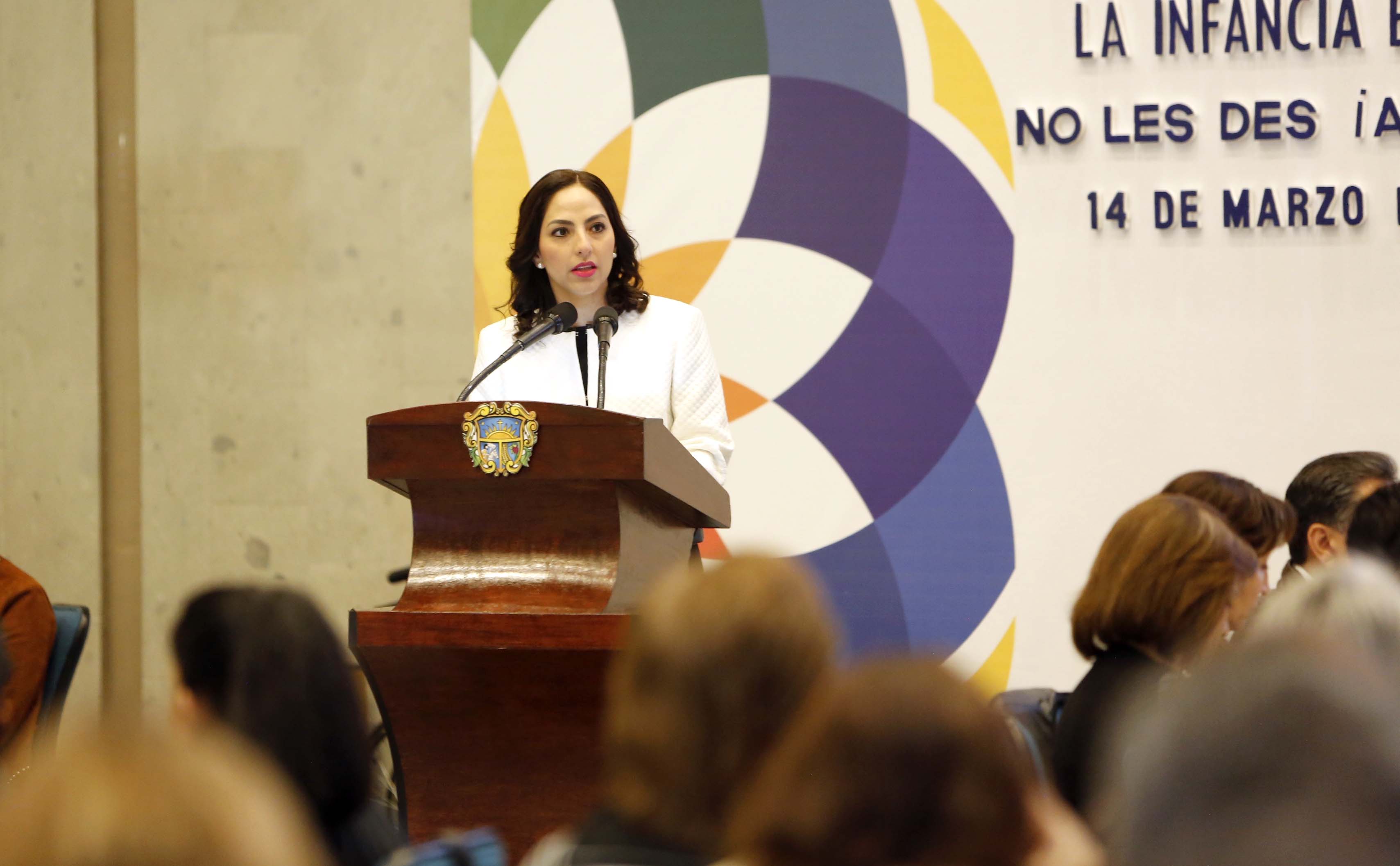  DIF municipal de Querétaro reporta avances en campaña “No les des, apóyalos”