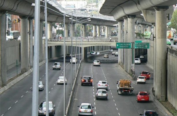  Autos queretanos podrán circular en CDMX a más tardar en 6 meses