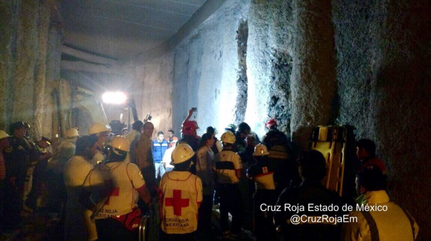  Derrumbe en túnel que se construye en Huixquilucan deja cuatro trabajadores muertos
