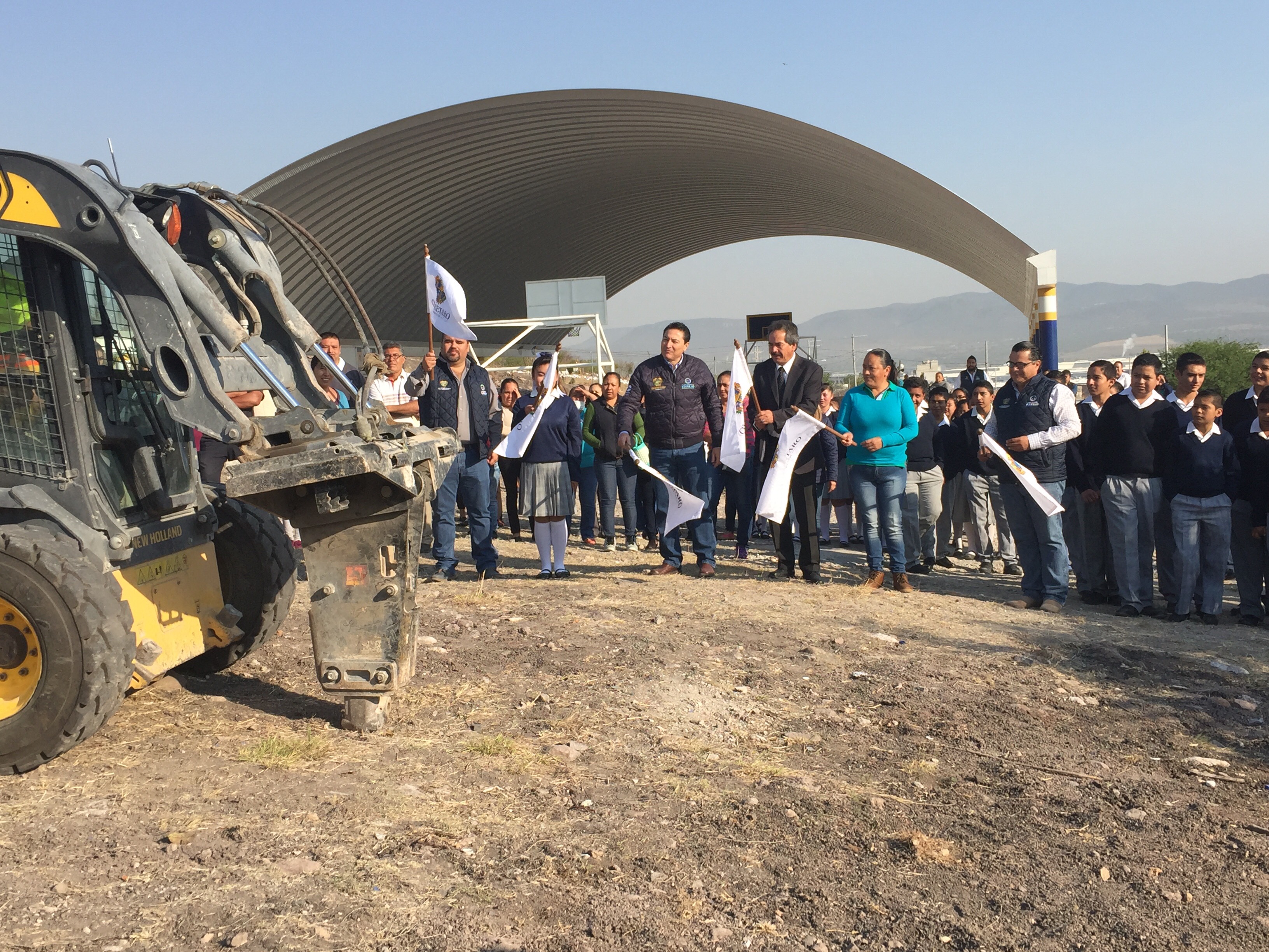  Municipio de Querétaro inicia la construcción de comedor escolar en telesecundaria de Puerto de Aguirre