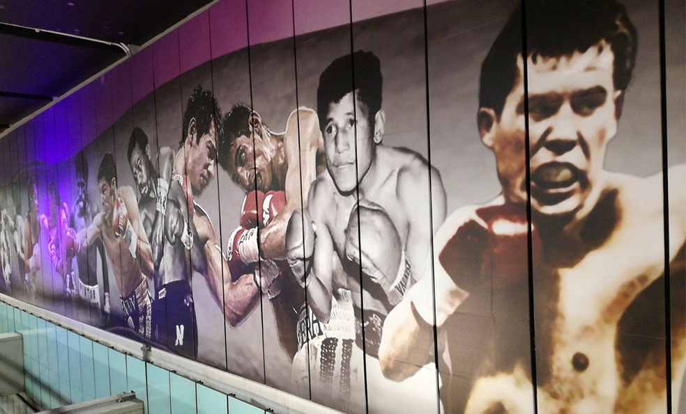  Instalan exposición sobre boxeo en estación del Metro en Ciudad de México
