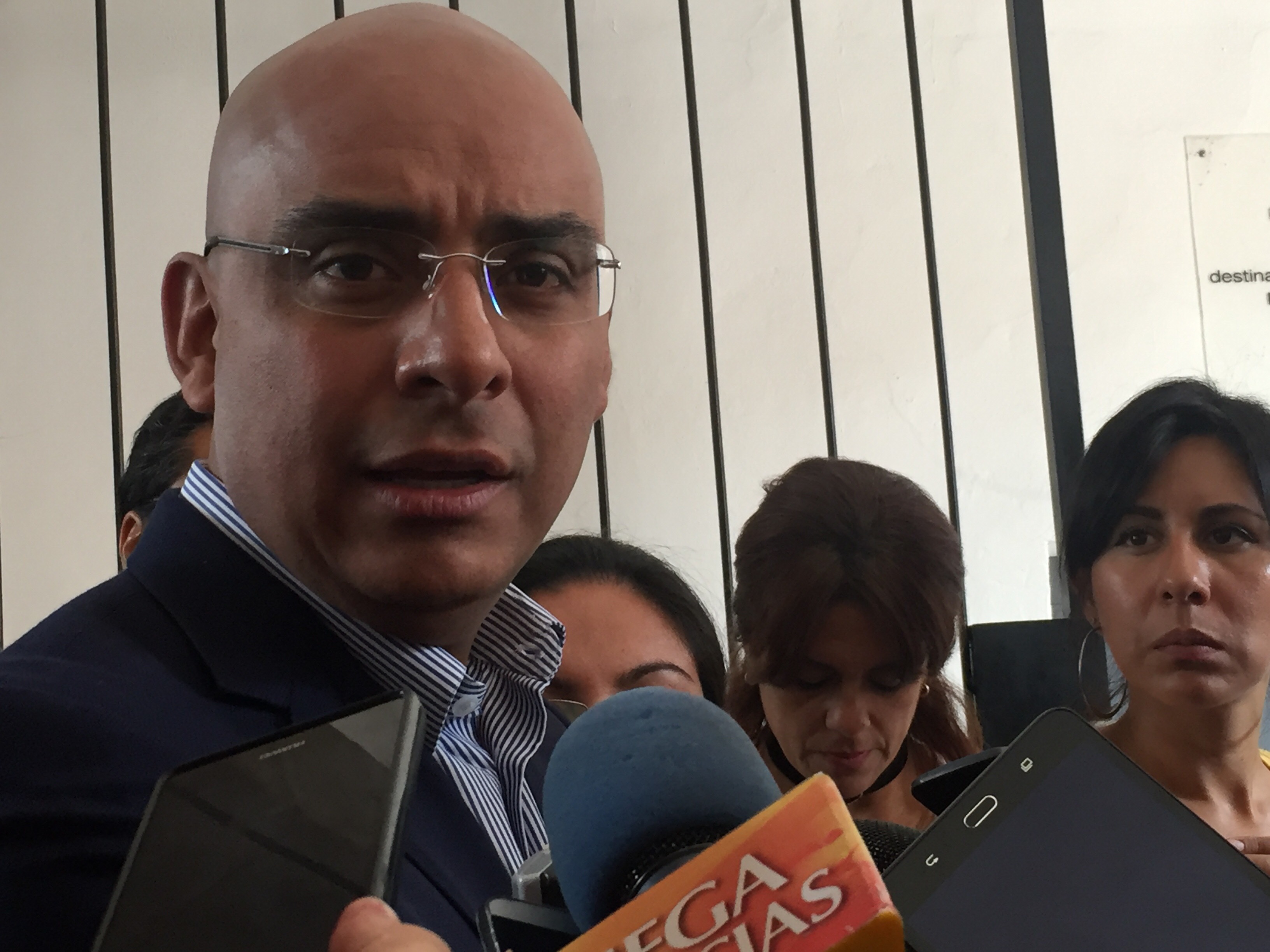  “Hemos dialogado con vecinos desde que inició intervención en calle Madero”: MAV