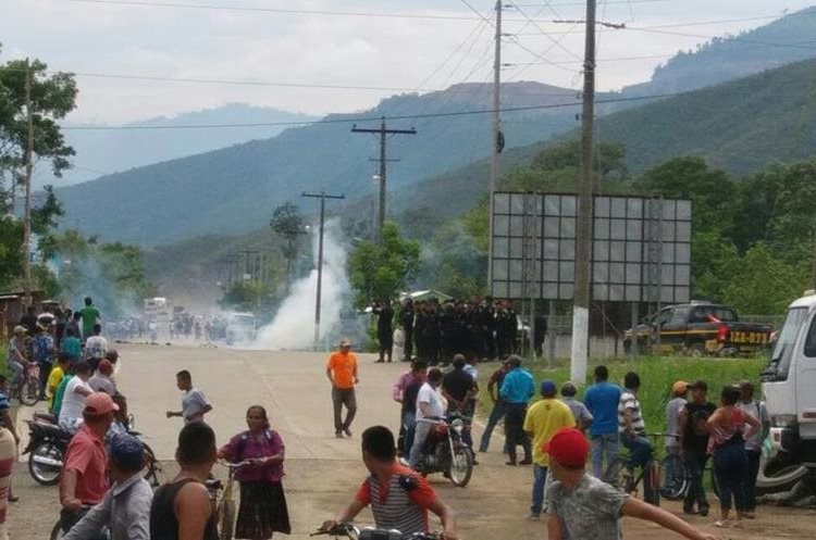  Un muerto y seis heridos en protesta contra una minera en Guatemala