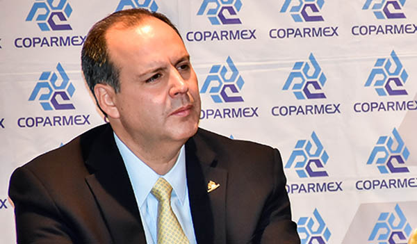  Pugna Coparmex por salario único