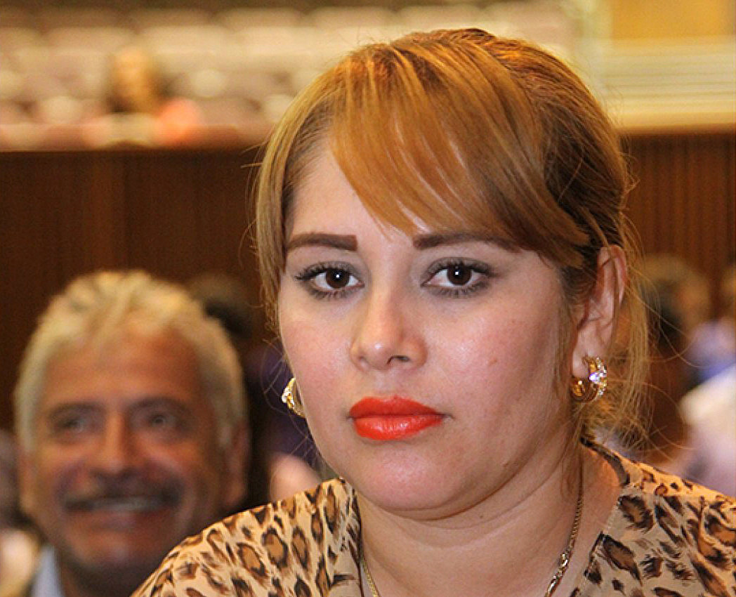 Exdiputada de Sinaloa ligada al “Chapo” Guzmán es detenida en la frontera