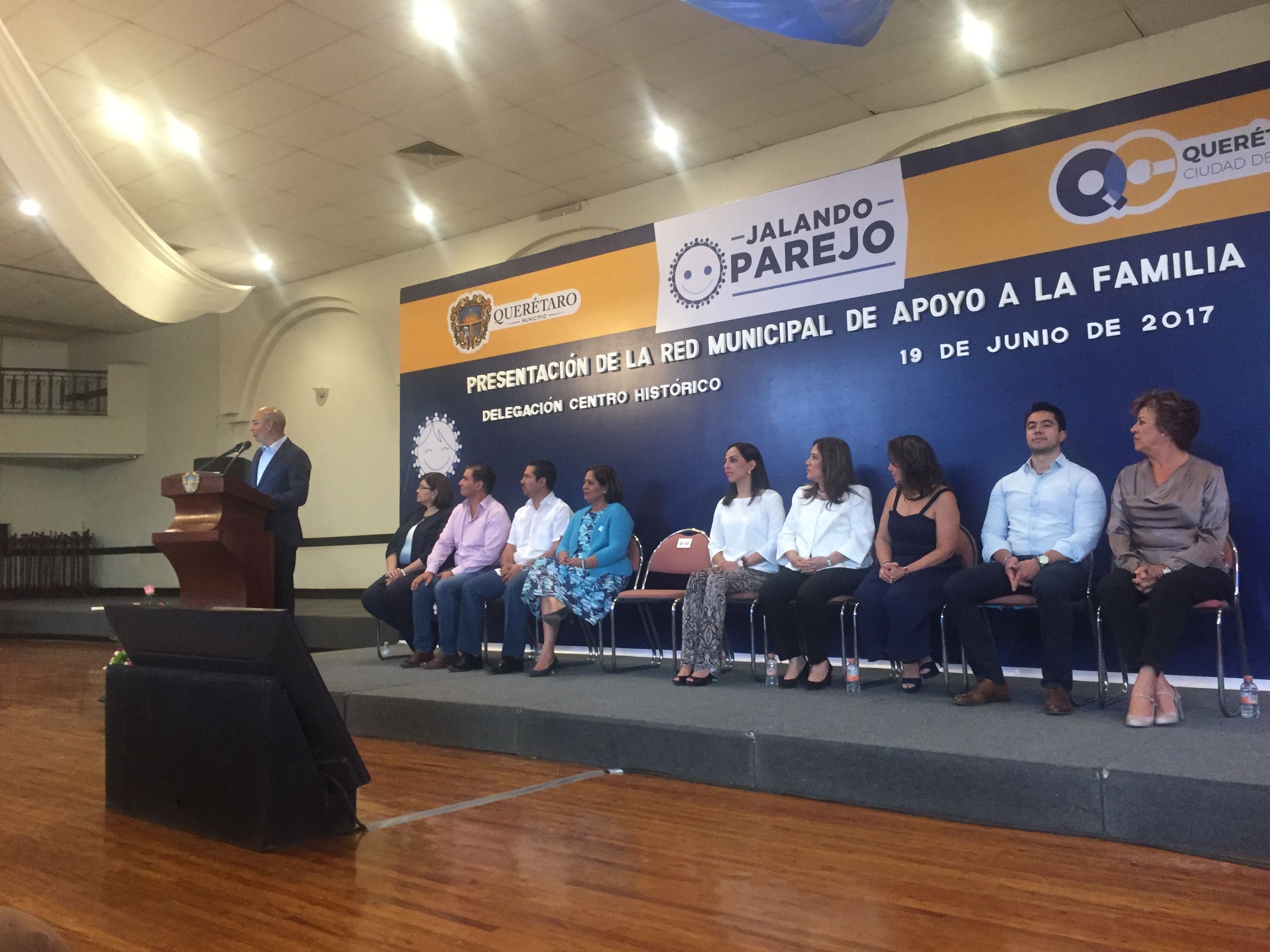  Presenta municipio de Querétaro Red Municipal de Apoyo a la Familia