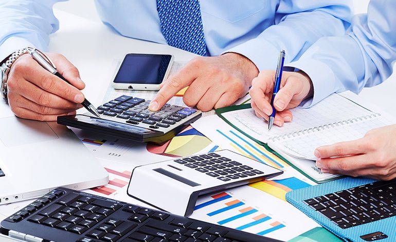  Banobras financiará camiones de Qrobús