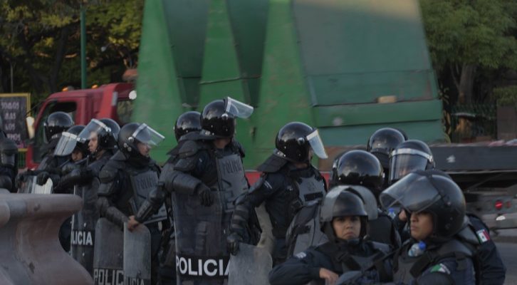  Ex comerciantes no amparados exigen ser reinstalados