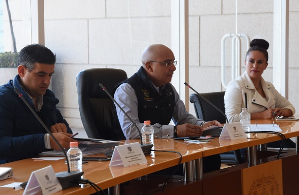  Cabildo capitalino aprueba reglamento; Estacionamientos gratis