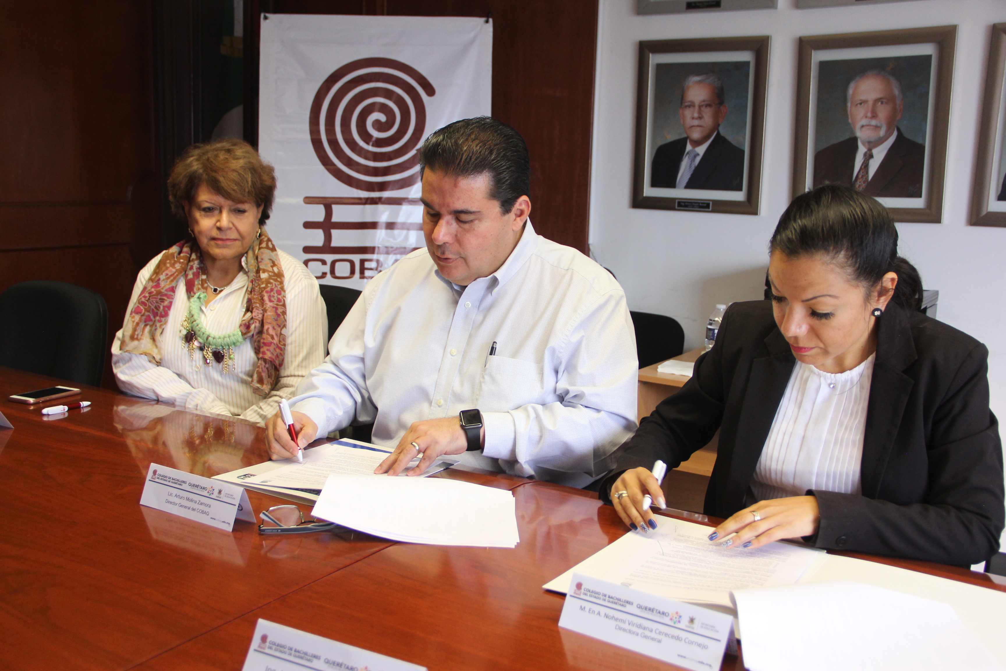  Firman Cobaq y Universidad de Atenas convenio de colaboración académica