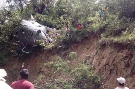  Cae en Oaxaca helicóptero de la PGR que transportaba víveres para damnificados