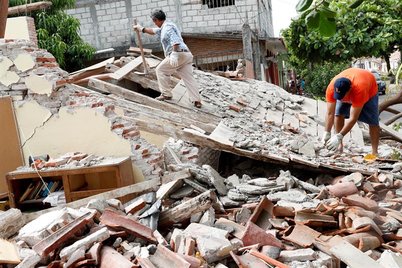  EPN llama a formar frente común para reparar daños de sismo
