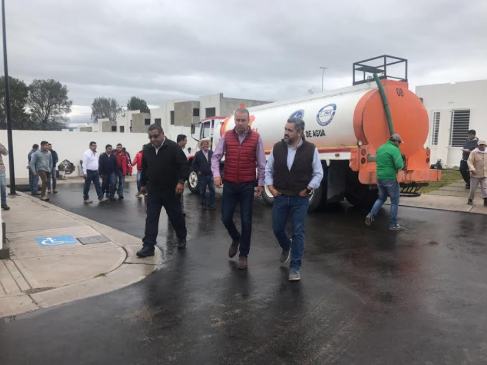  Alcalde de El Marqués visita zonas afectadas por la lluvia