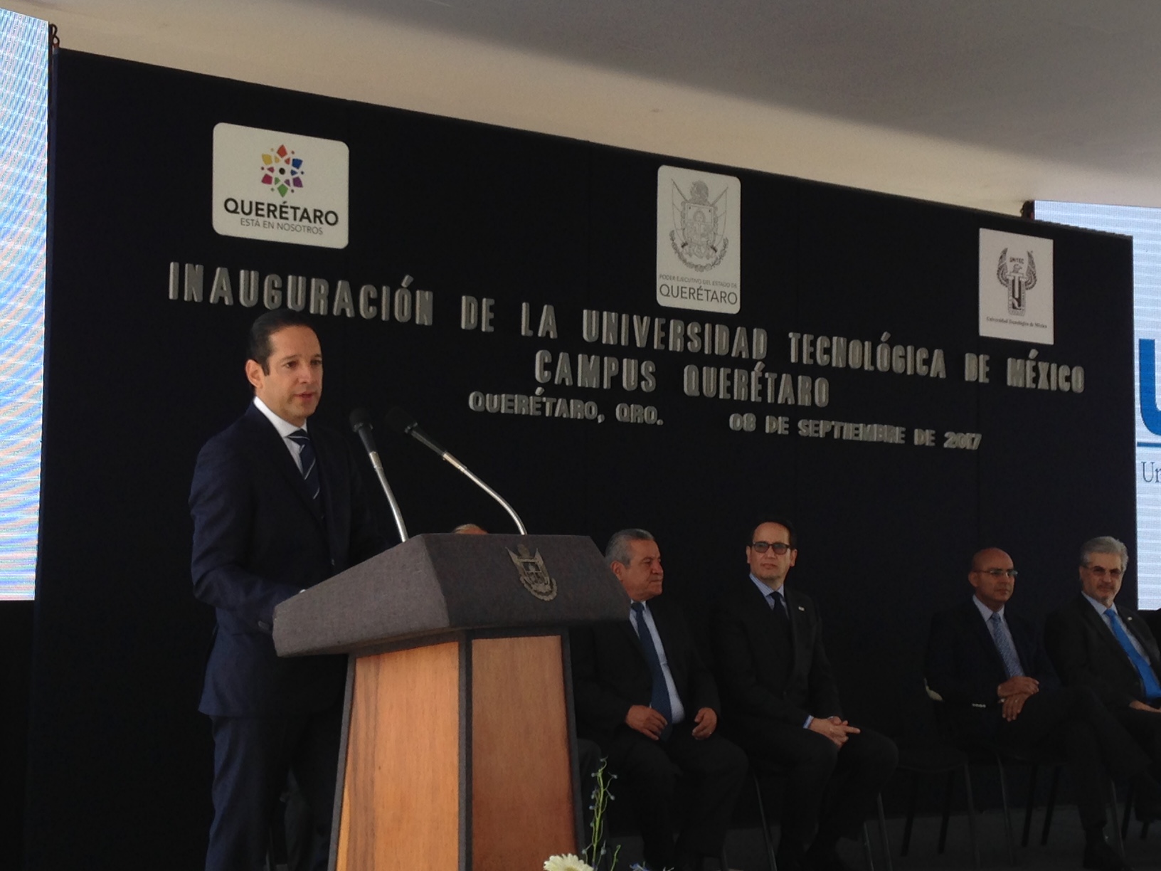  Autoridades estatales buscarán más recursos para Querétaro el año entrante