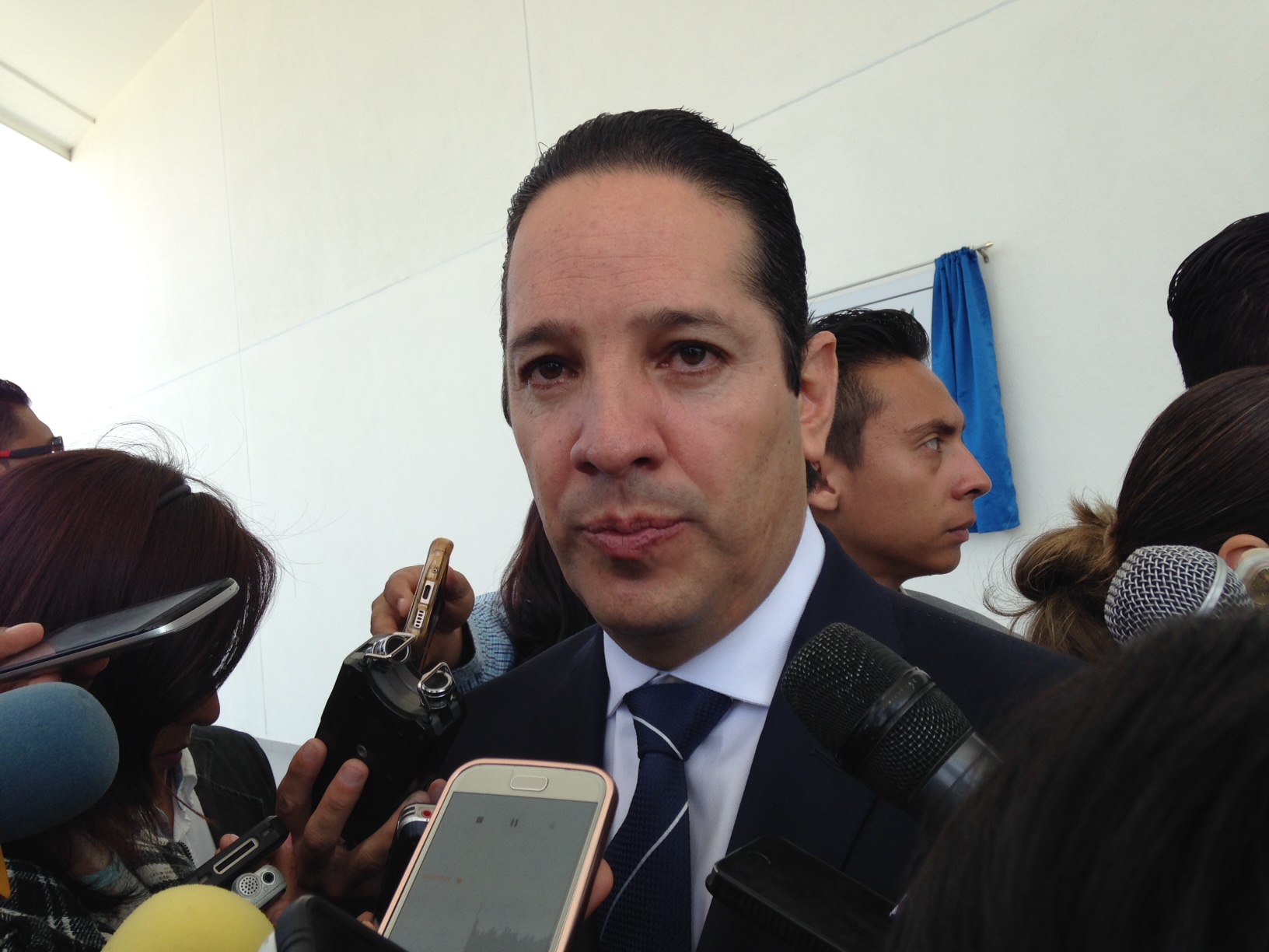  Pancho Domínguez niega presencia de comandos o crimen organizado en Querétaro