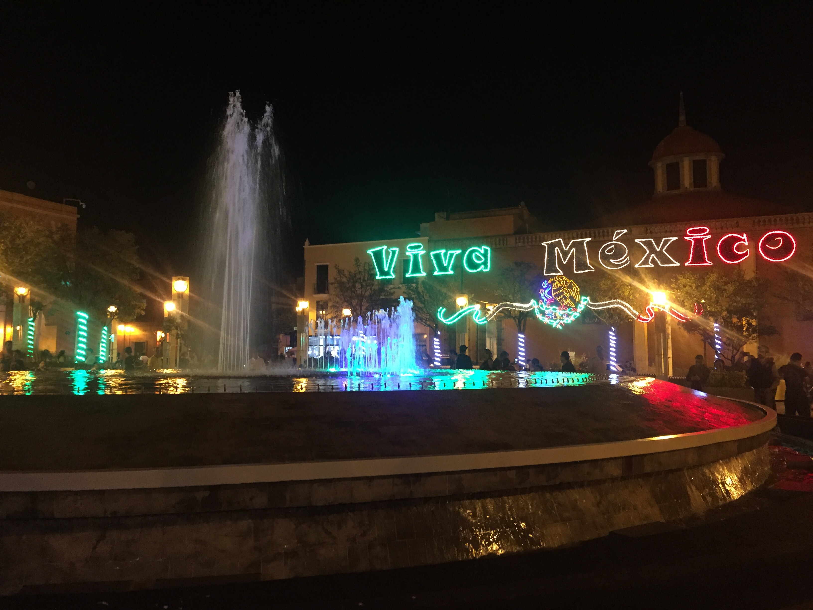  Invierte municipio de Querétaro 4.2 mdp en rehabilitación de fuente en Plaza Constitución