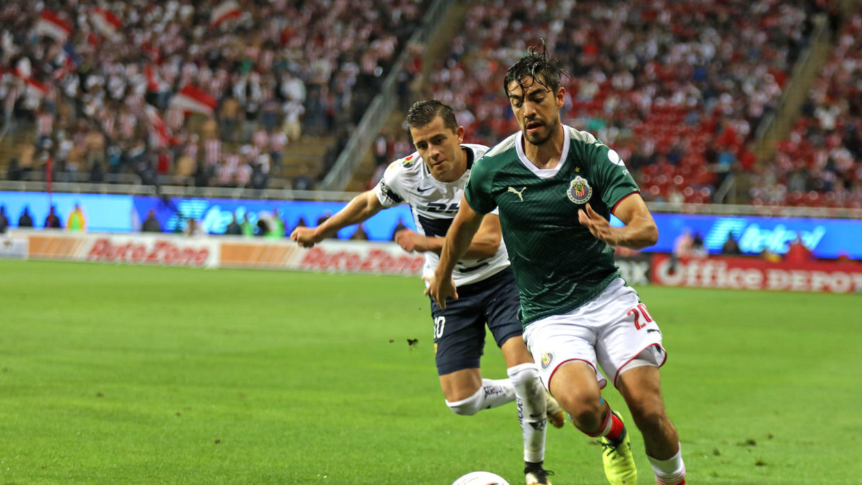  Guadalajara rescata empate ante Pumas y Necaxa hace lo propio ante Puebla