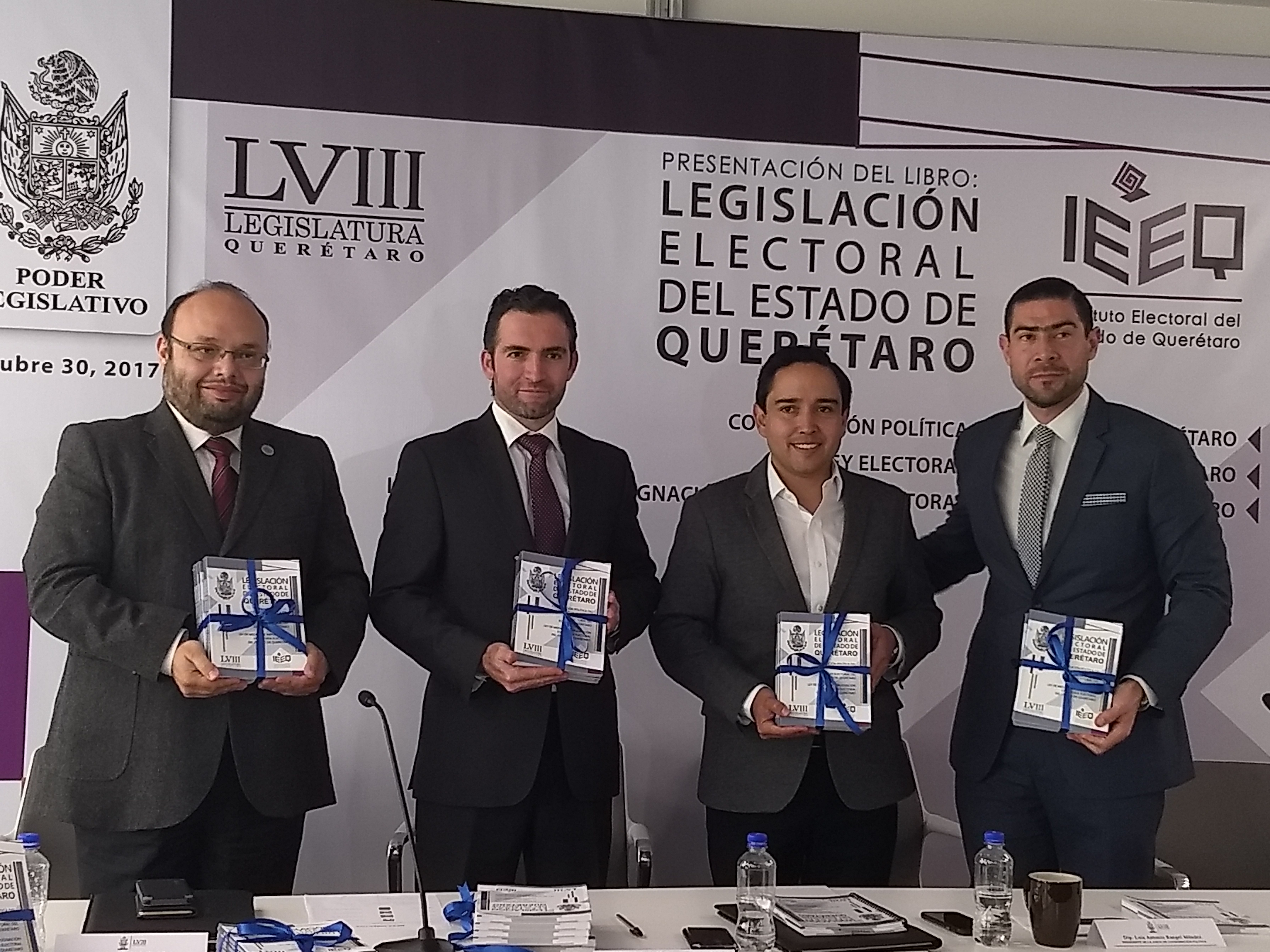  IEEQ y diputados presentan compendio de la Legislación Electoral del Estado de Querétaro