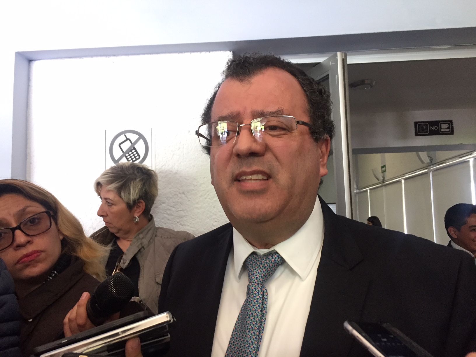  “Agustín Dorantes habló con directores de la UAQ para pedirles que votaran por una persona”: rector