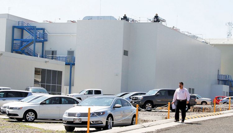  Asignación de créditos de Nafinsa, a la baja: García