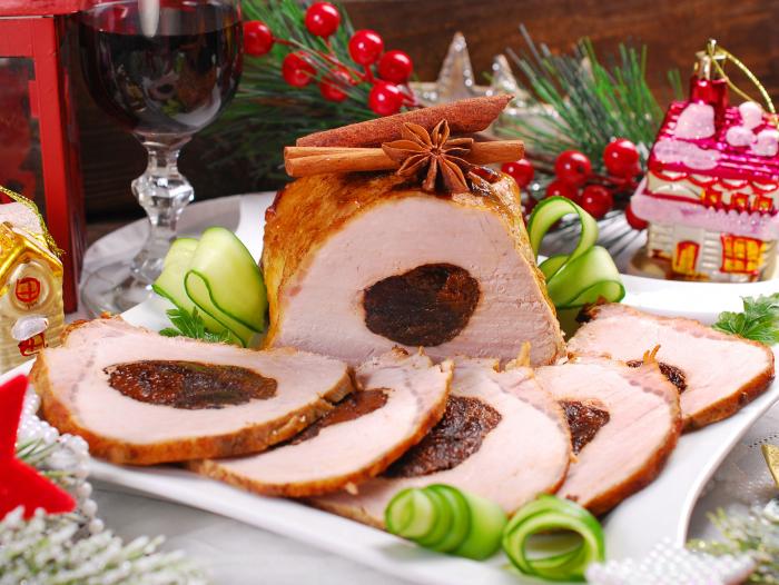  Cena navideña, una tradición que para muchos se vuelve un lujo