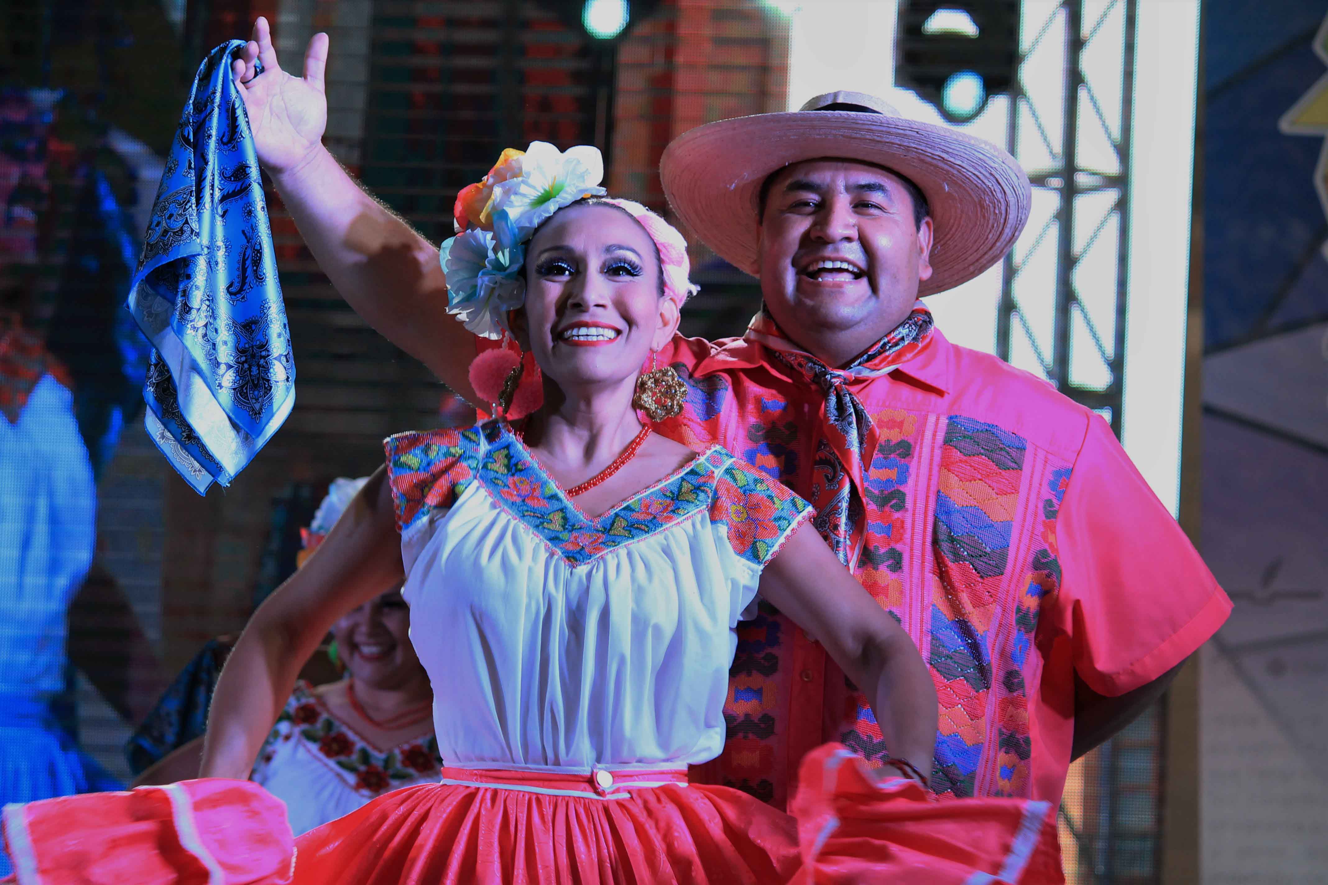  Congreso Nacional de Maestros de Danza Popular Mexicana se realiza en Querétaro