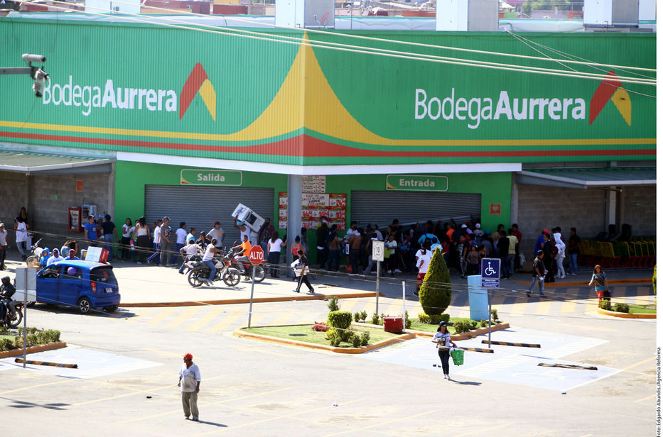  Suman 113 personas detenidas tras ola de saqueos en EdoMex