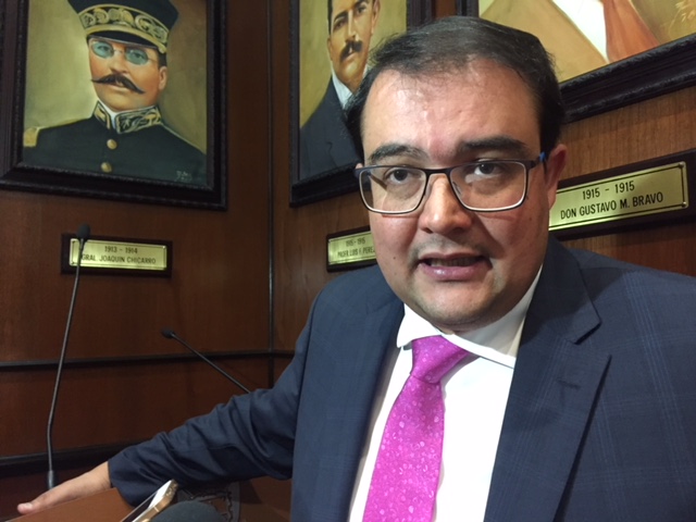  Alcalde de San Juan del Río desconoce presunto caso de abuso de autoridad denunciado por ciudadano