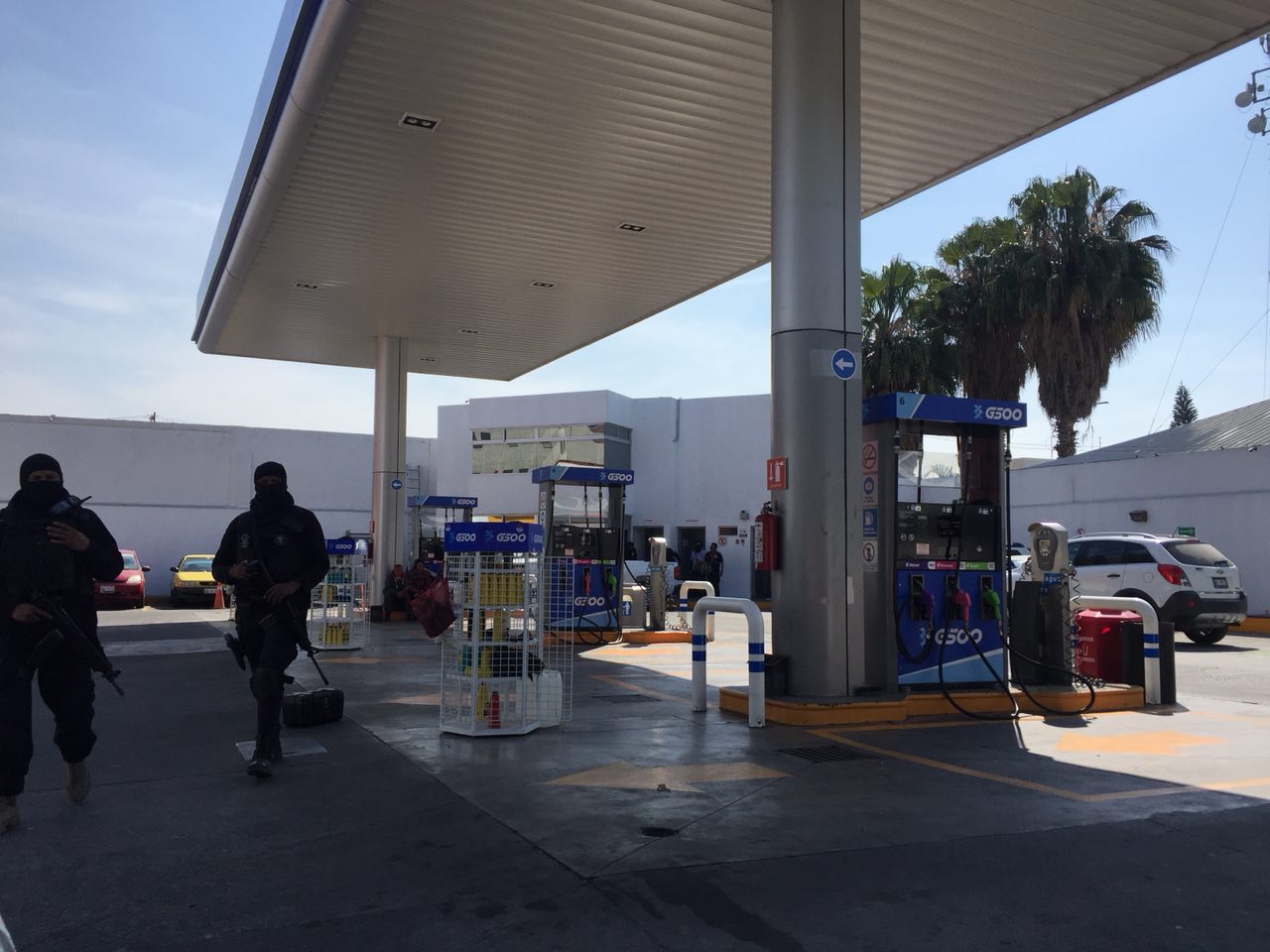  Fiscalía investiga gasolineras en Querétaro