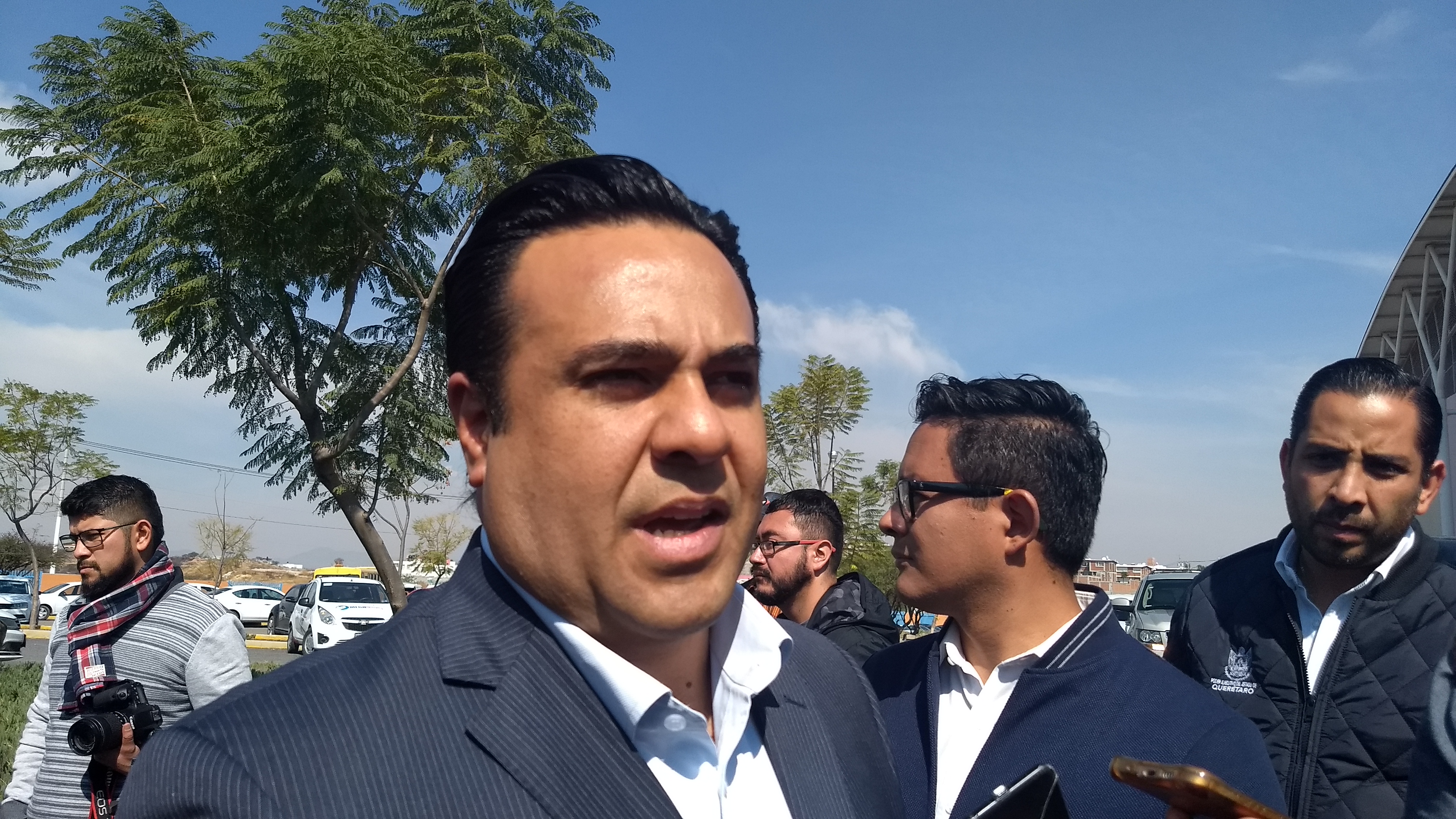  Luis Bernardo Nava sigue sin definir si contendrá o no por la alcaldía de Querétaro