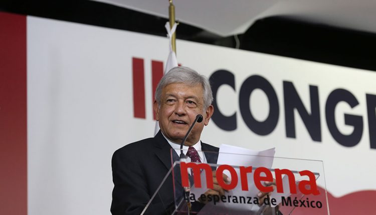  Ratifica Morena a López Obrador como su candidato presidencial