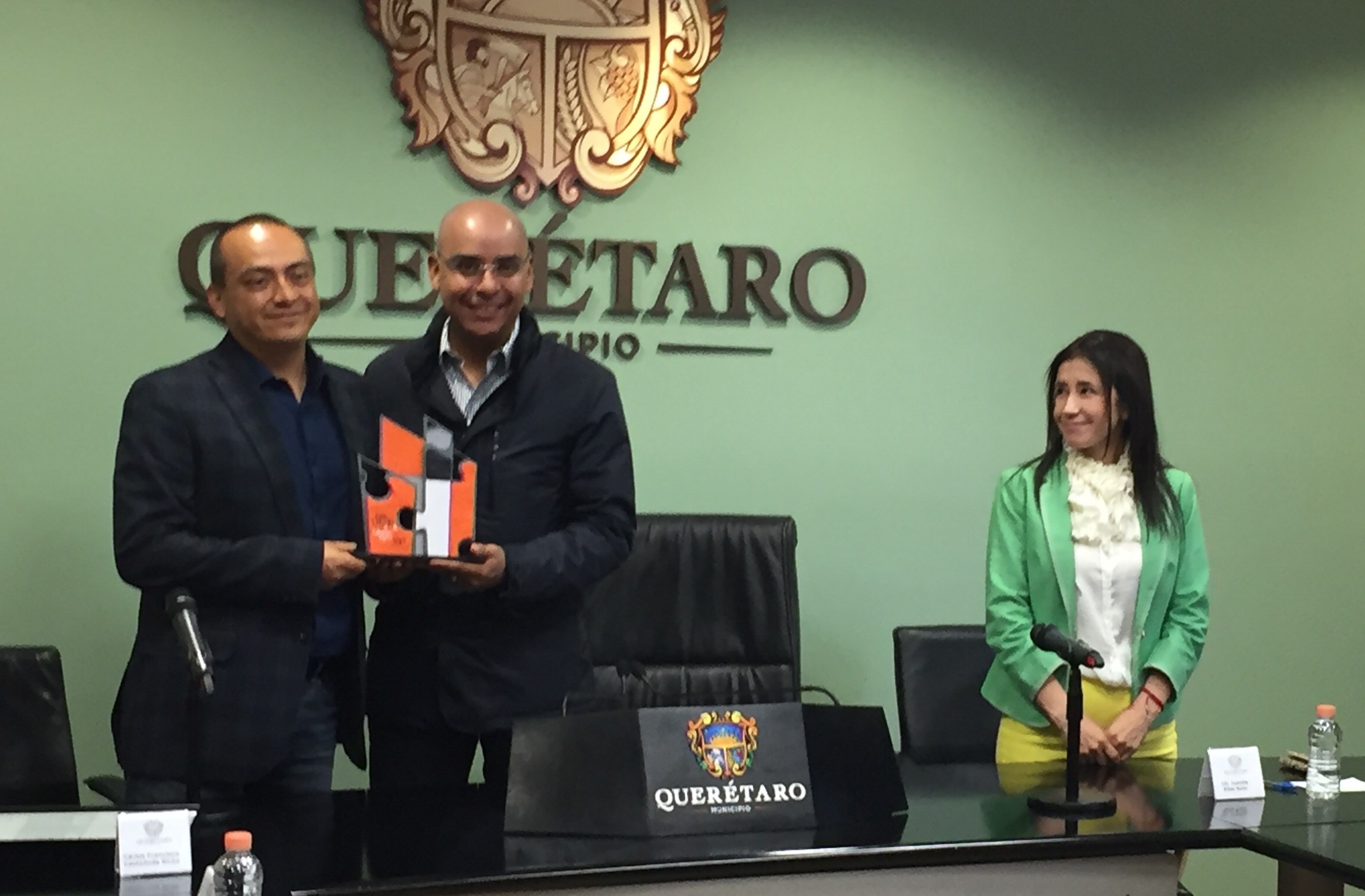  Reconocen al municipio de QuerA�taro por avances tecnolA?gicos en servicios y transparencia