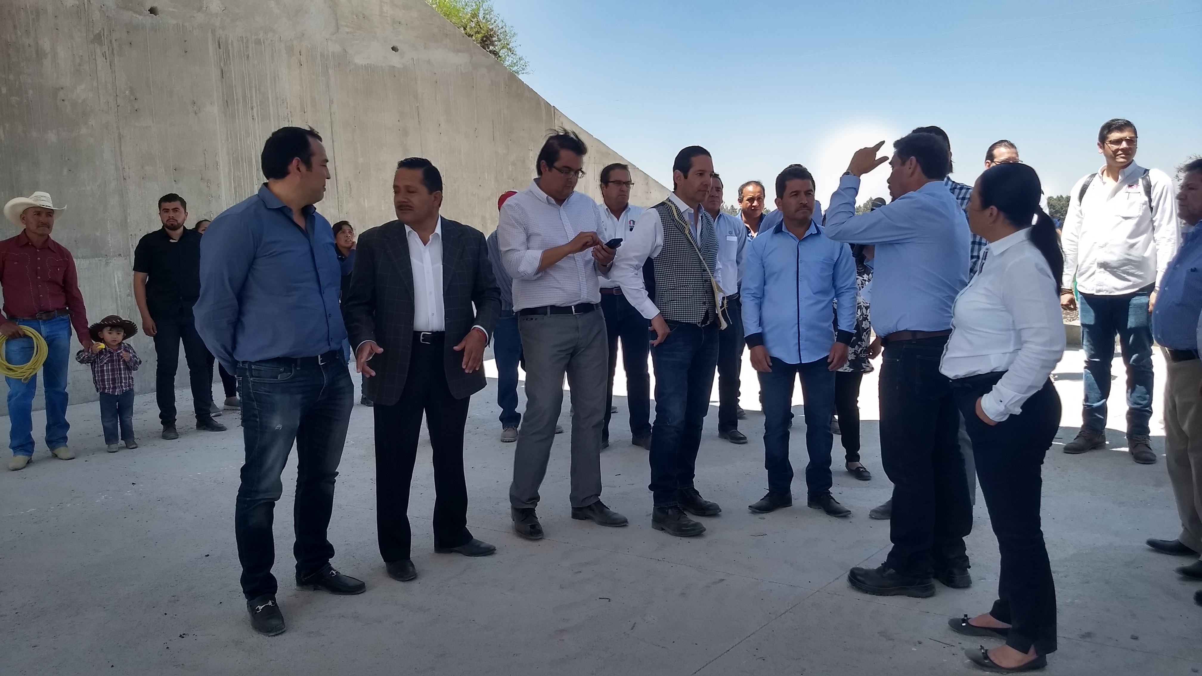  Con inversiA?n de 25 mdp gobierno estatal reconstruye puente a Santa Rosa Xajay