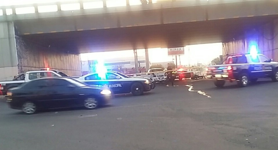  Detienen a conductora con aliento alcóholico tras choque donde falleció una persona