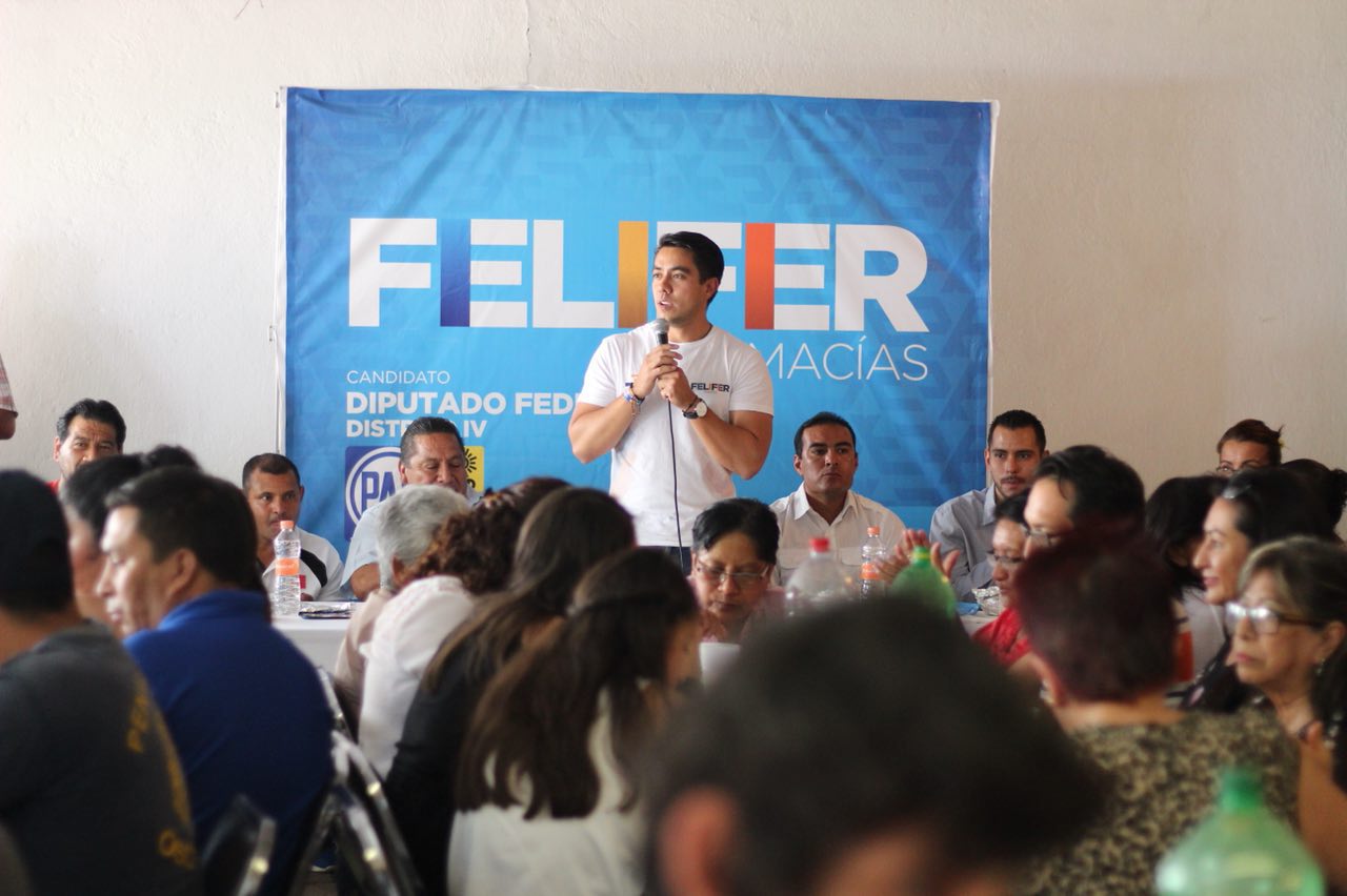  Convive Felifer con deportistas queretanos y se compromete a impulsar el deporte en Querétaro