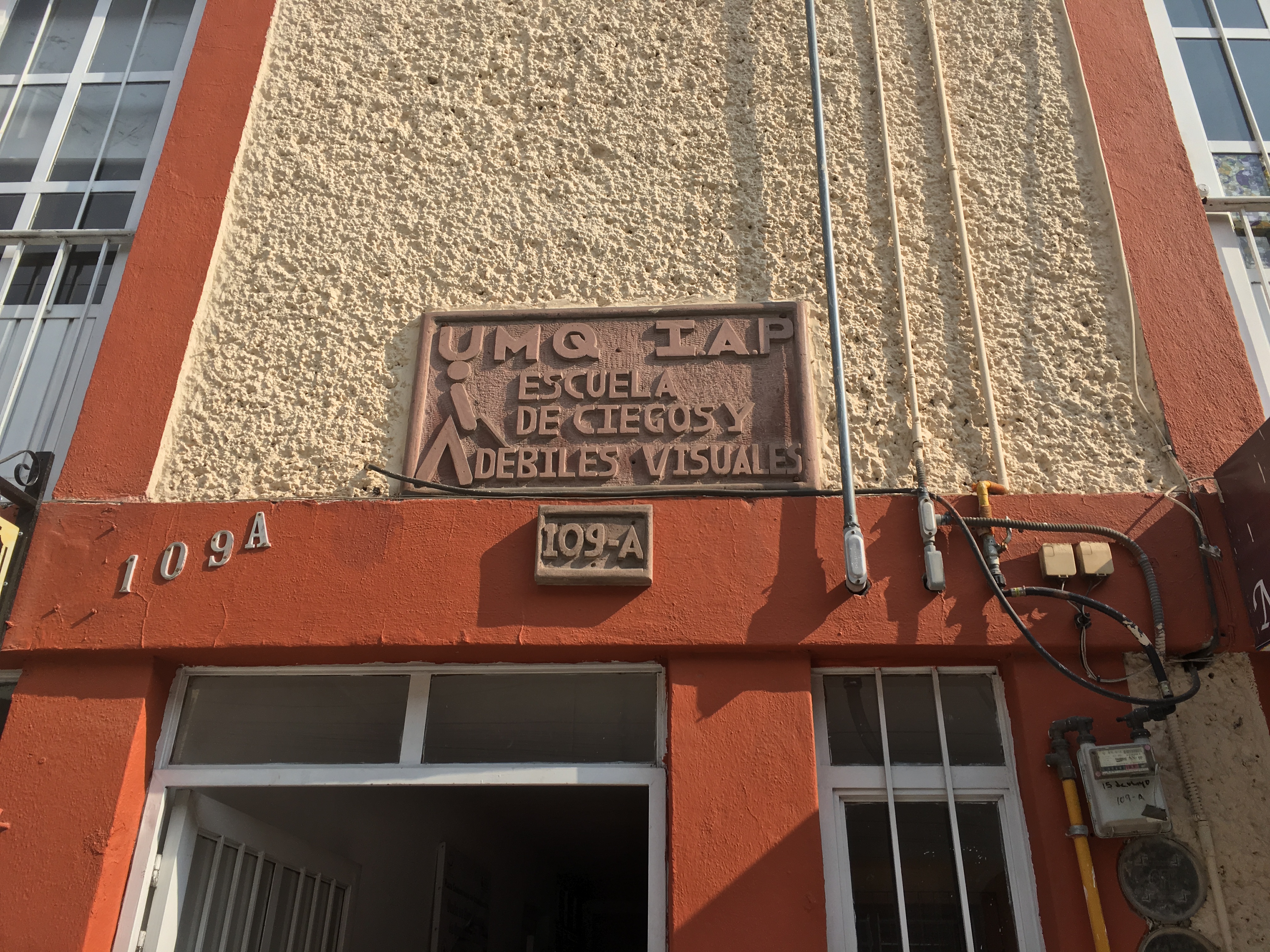 Organizan CegatA?n y concierto para construir Hogar del Ciego en QuerA�taro