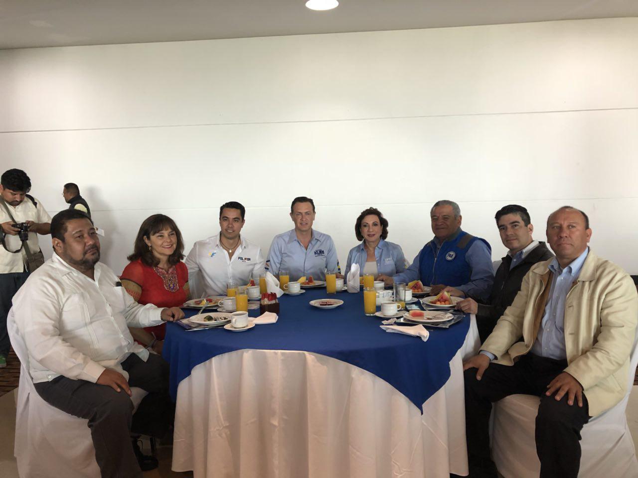  AcadA�micos solicitan presupuesto multianual a candidatos de Por MA�xico al Frente