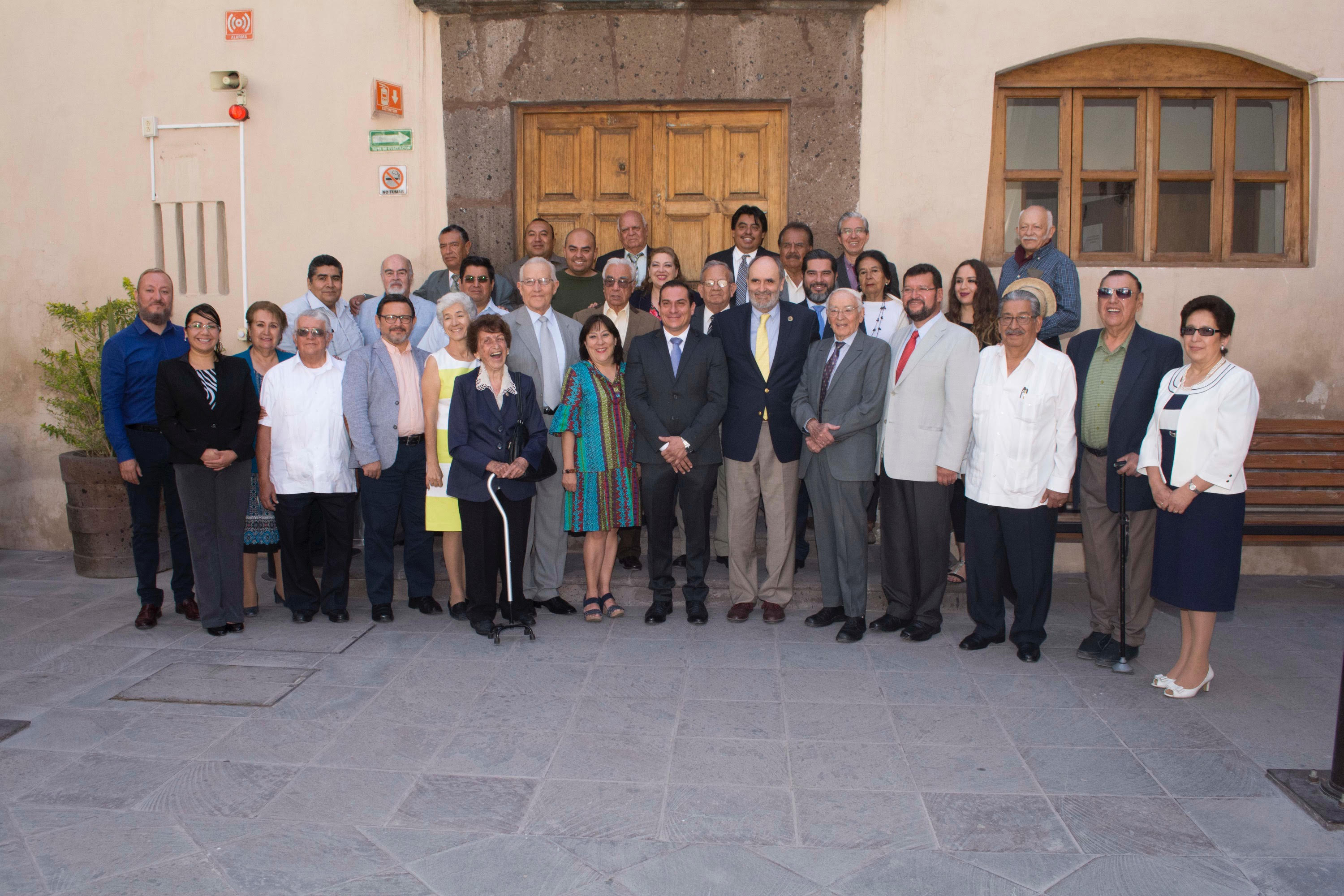  Firman convenio cronistas nacionales en San Juan del RA�o