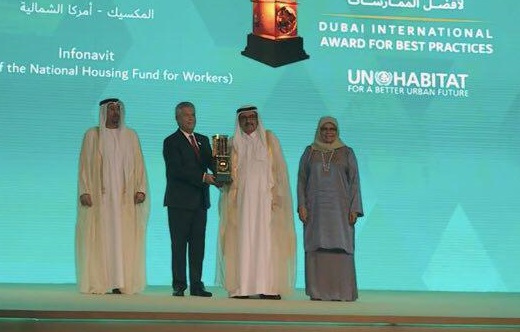  Premian al Infonavit en Dubái por políticas de desarrollo sostenible